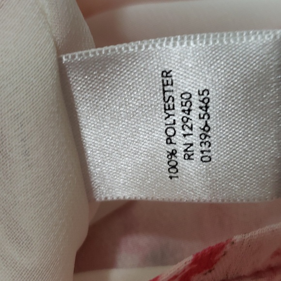 Beautiful Light and Flowy Ruffles Christopher & Banks Sleevless Floral Top - Picture 8 of 8